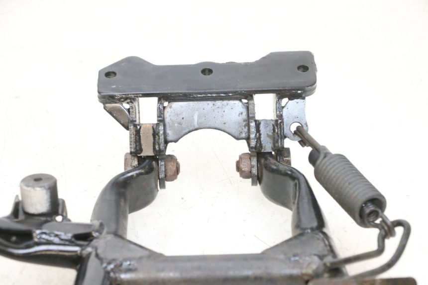 photo de CABALLETE CENTRAL YAMAHA TDM ABS 900 (2002 - 2014) - Primer plano técnico