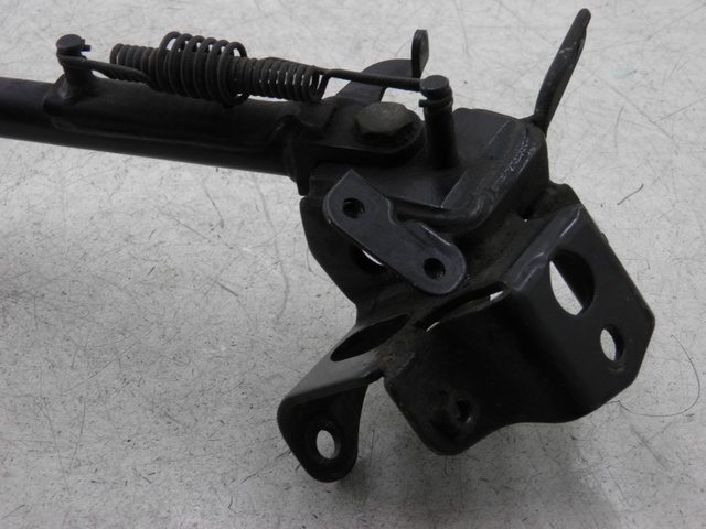 photo de CABALLETE LATERAL SUZUKI BURGMAN EXECUTIVE 650 (2008 - 2010)
