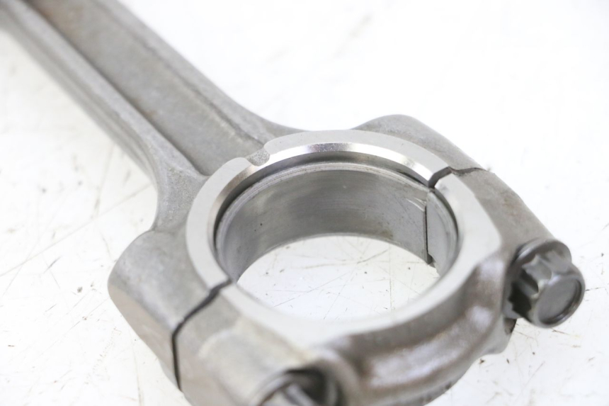 photo de BIELA SUZUKI GSR 750 (2011 - 2017)