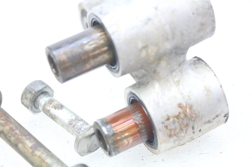 photo de BIELETA DE AMORTIGUADOR HONDA CRF CR-F 450 (2005 - 2008)
