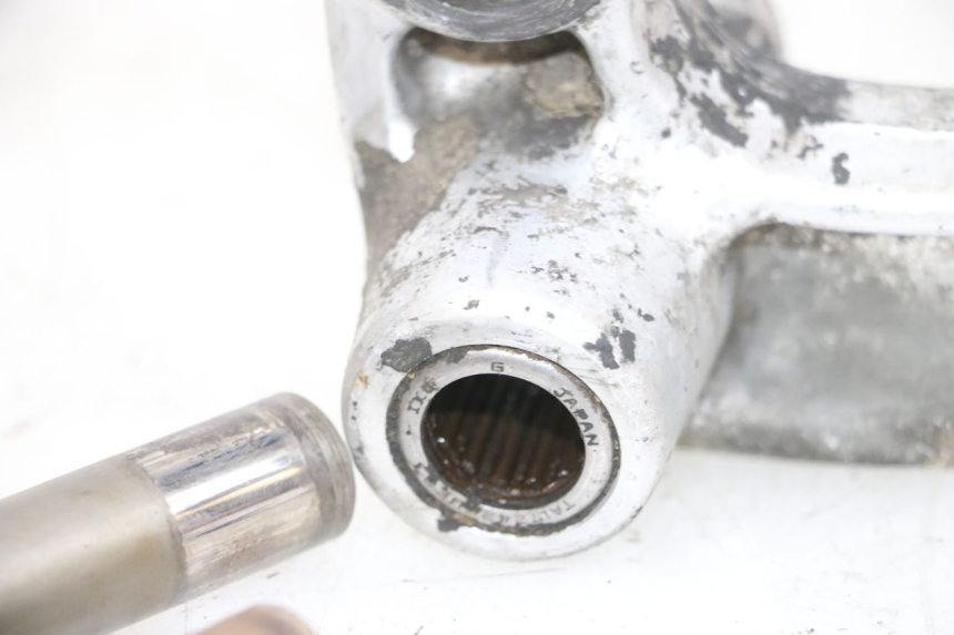 photo de BIELETA SUSPENSION SUZUKI DL V STROM 1000 (2002 - 2007) - Detalles de los puntos de fijación