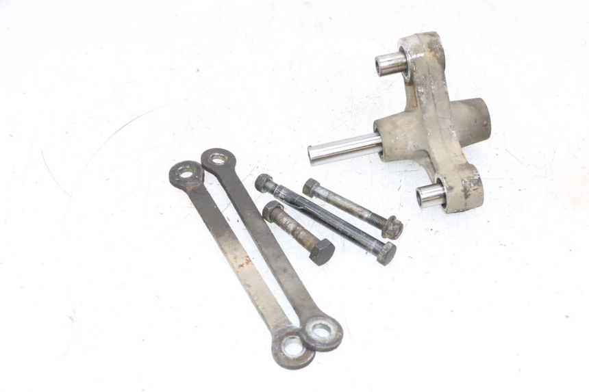 photo de BIELETA SUSPENSION YAMAHA FJR ABS 1300 (2006 - 2012) - Detalle de la pieza