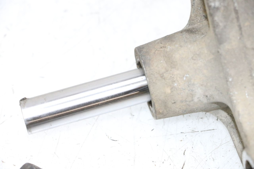 photo de BIELETA SUSPENSION YAMAHA FJR ABS 1300 (2006 - 2012) - Características distintivas