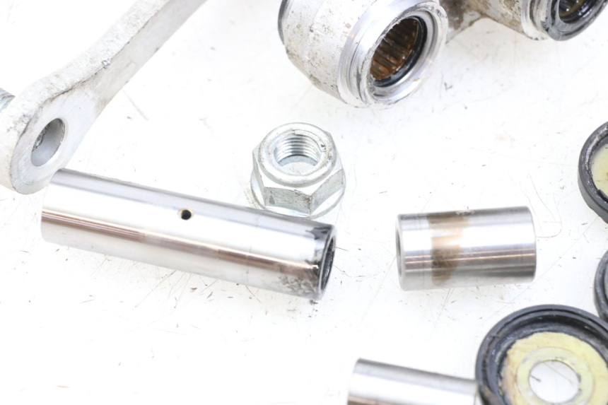 photo de BIELETA SUSPENSION HYOSUNG XRX 125 (2000 - 2008)