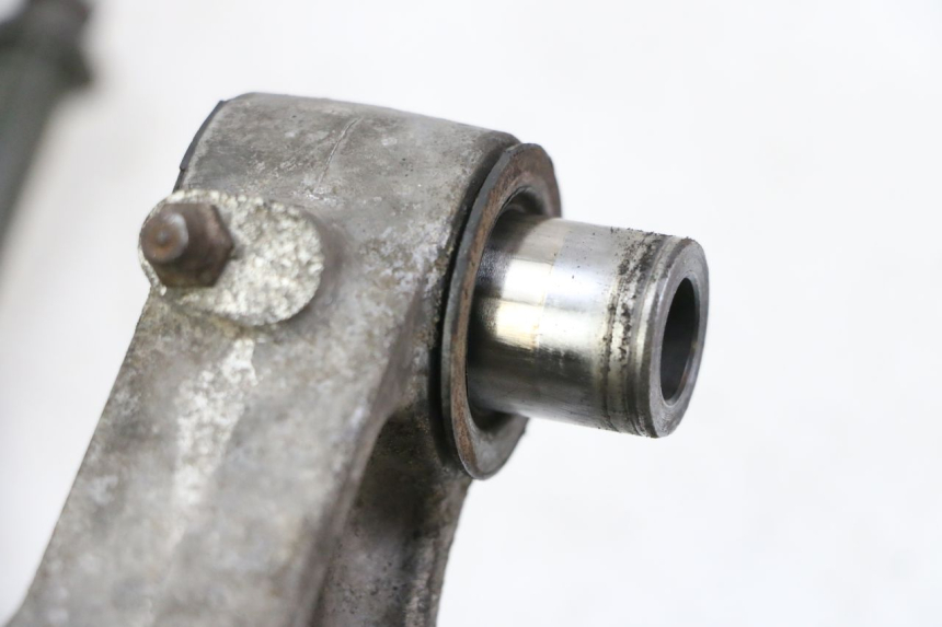 photo de BIELETA SUSPENSION KAWASAKI ZR7 ZR-7 S 750 (1999 - 2004)