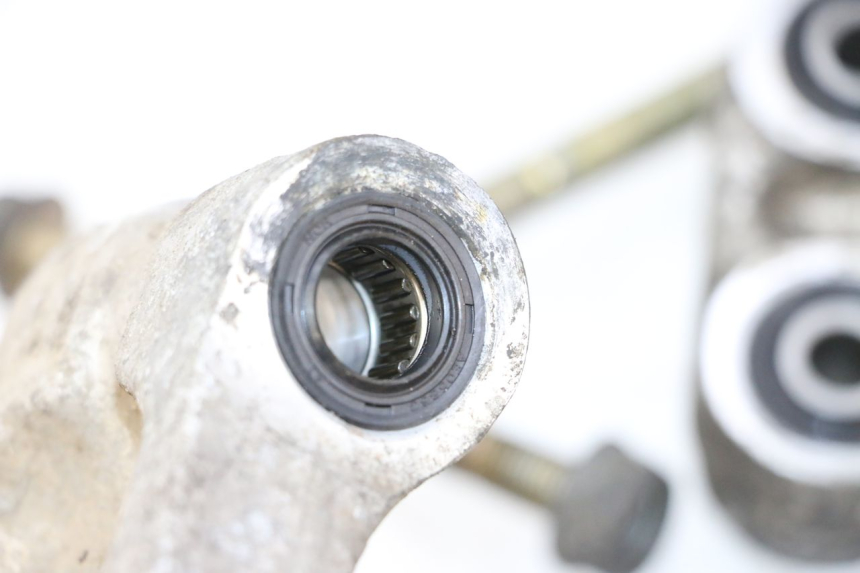 photo de BIELETA SUSPENSION HONDA NSR R 125 (1994 - 2003) - Detalle de la pieza