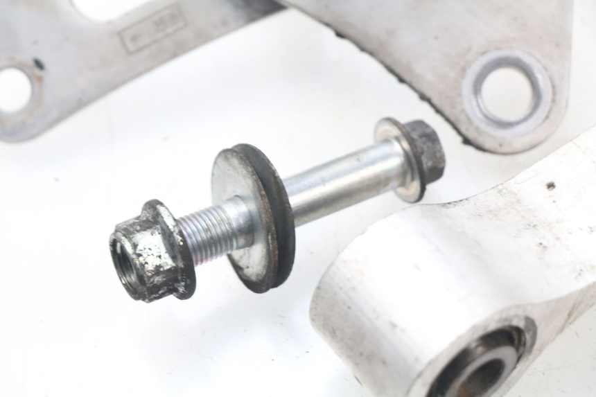 photo de BIELETA SUSPENSION SUZUKI GSX-R GSXR 750 (2011 - 2016)