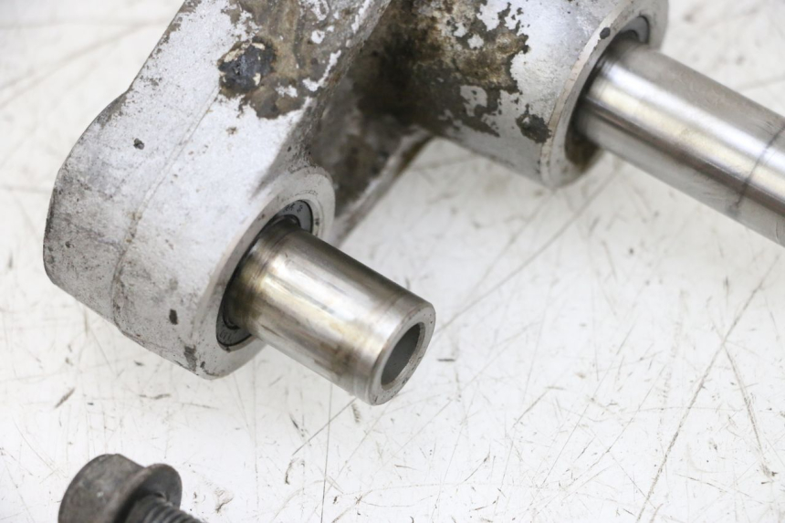 photo de BIELETA SUSPENSION YAMAHA TDM ABS 900 (2002 - 2014) - Estado de la superficie y material