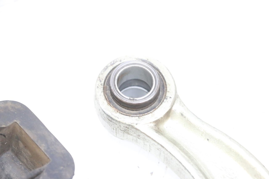 photo de BIELETA DE AMORTIGUADOR YAMAHA TTR 125 (2000 - 2020) - Características distintivas