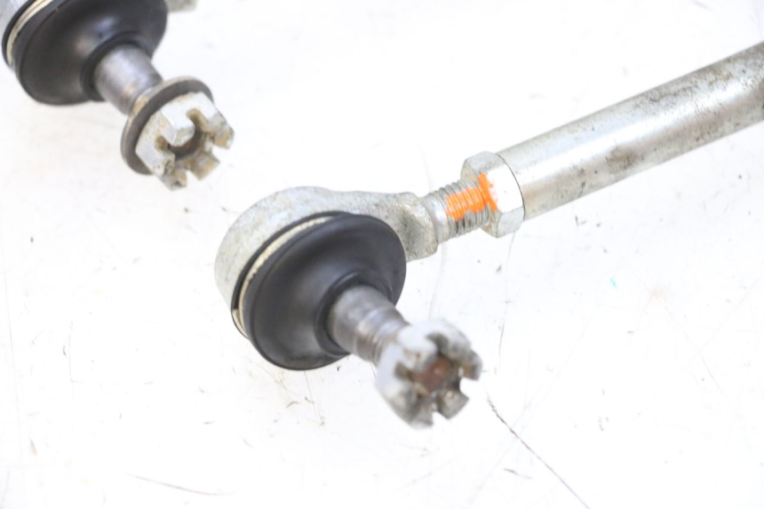 photo de BARRA DIRECCIÓN YAMAHA YFM R RAPTOR 250 (2008 - 2014) - Detalles de los puntos de fijación