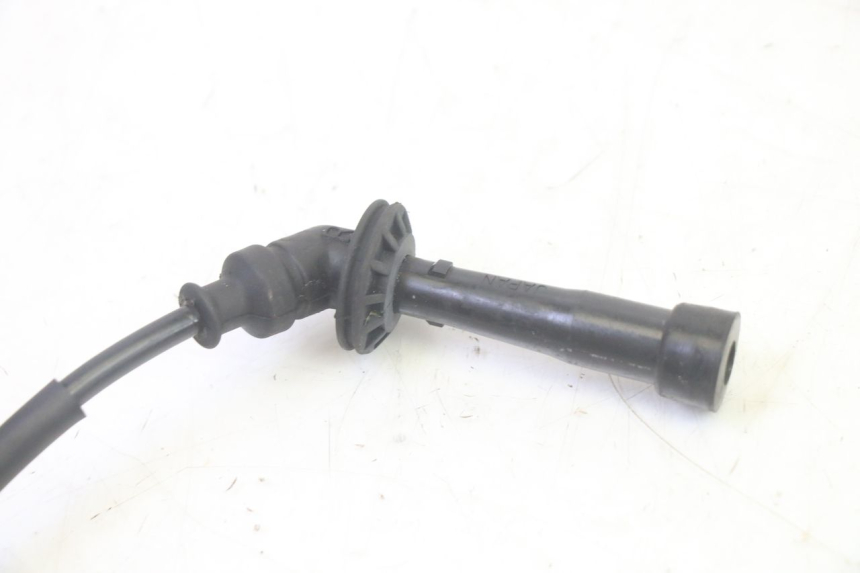 photo de BOBINA SUZUKI DL V STROM 1000 (2002 - 2007) - Detalles de los puntos de fijación