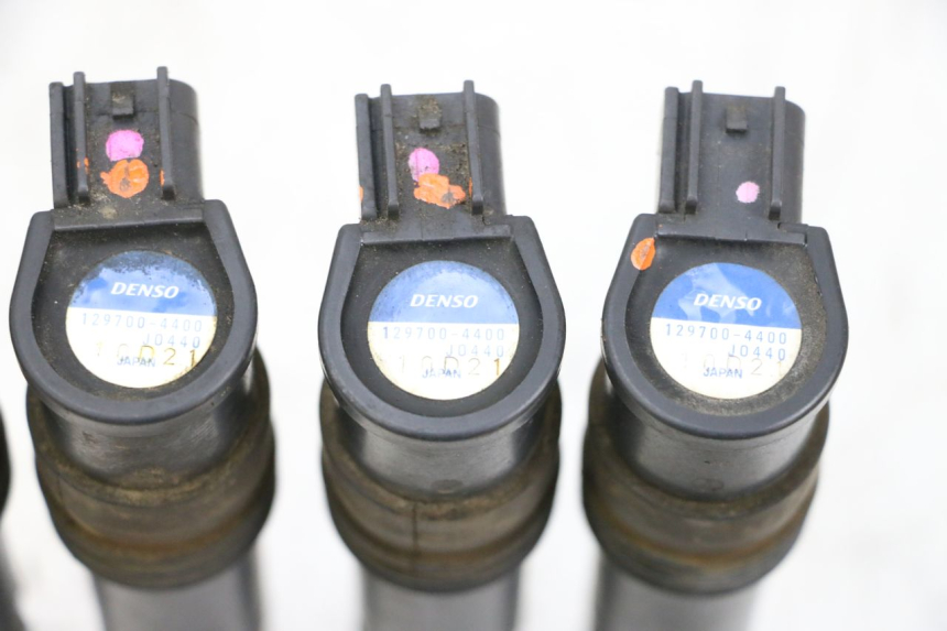 photo de BOBINA SUZUKI GSXR GSX-R 1000 (2003 - 2004) - Estado de la superficie y material