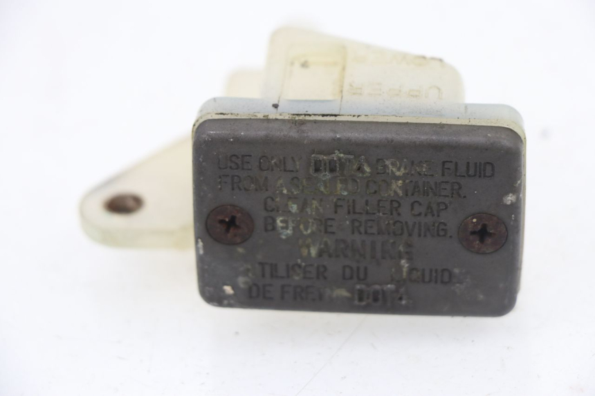 photo de TARRO FLUIDO FRENO SUZUKI GS GSE 500 (2001 - 2003)