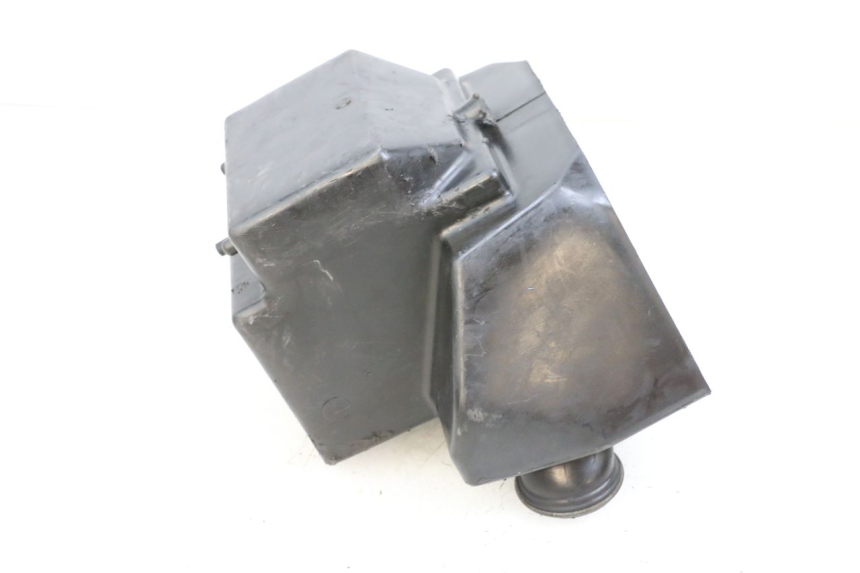 photo de CAJA FILTRO KAWASAKI GPZ RX 1000 (1986 - 1988) - Primer plano técnico