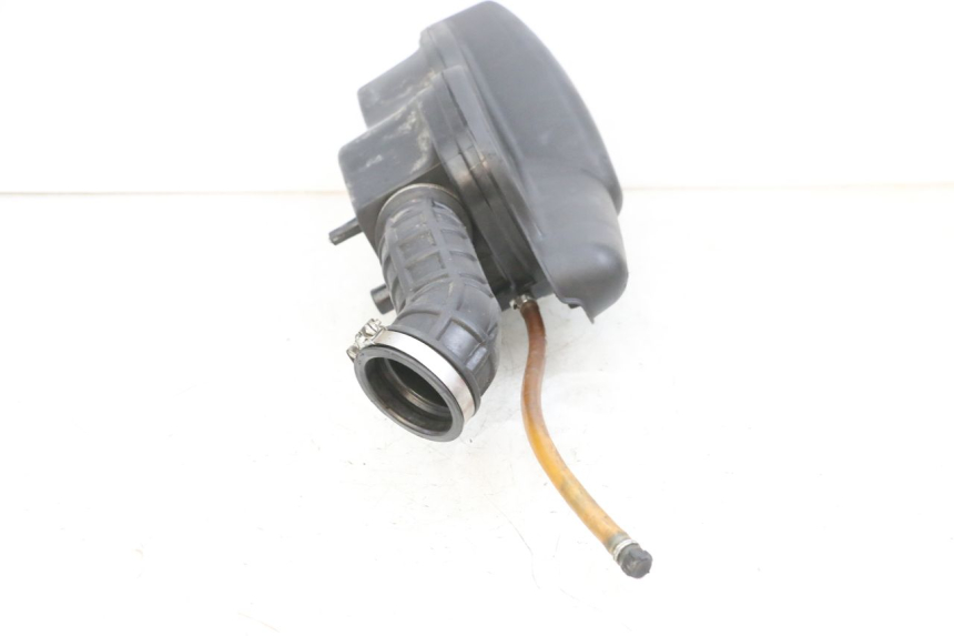 photo de CAJA DE AIRE PIAGGIO MP3 LT 400 (2007 - 2012) - Estado de la superficie y material