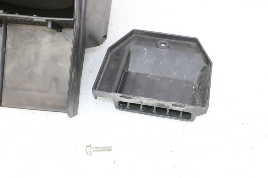 photo de CAJA FILTRO RIEJU MRT 50 (2018 - 2021)