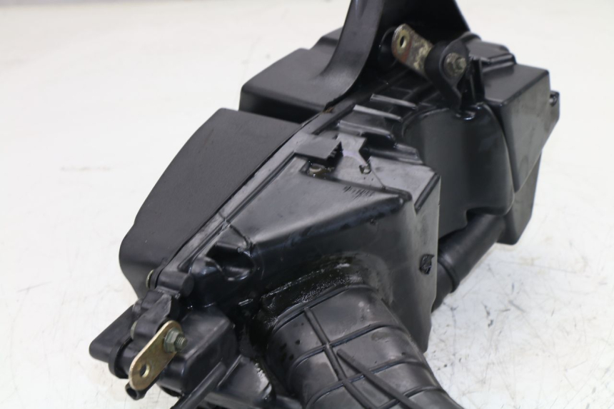 photo de CAJA FILTRO RAZZO STEED 125 (2012 - 2018)