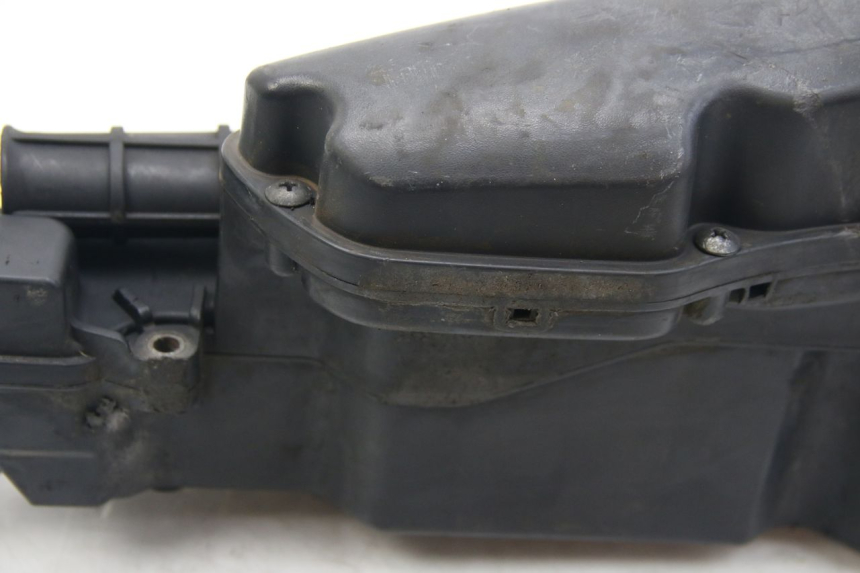 photo de CAJA DE AIRE SUZUKI SIXTEEN 125 (2008 - 2010)