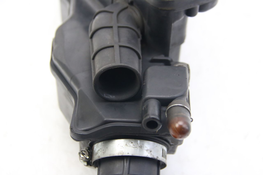 photo de CAJA DE AIRE SUZUKI SIXTEEN 125 (2008 - 2010)