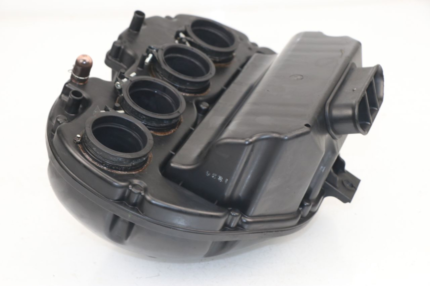 photo de CAJA FILTRO SUZUKI GSR 750 (2011 - 2017)