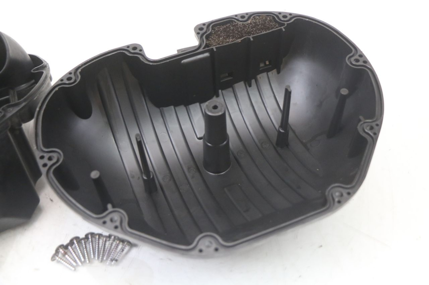 photo de CAJA FILTRO SUZUKI GSR 750 (2011 - 2017)