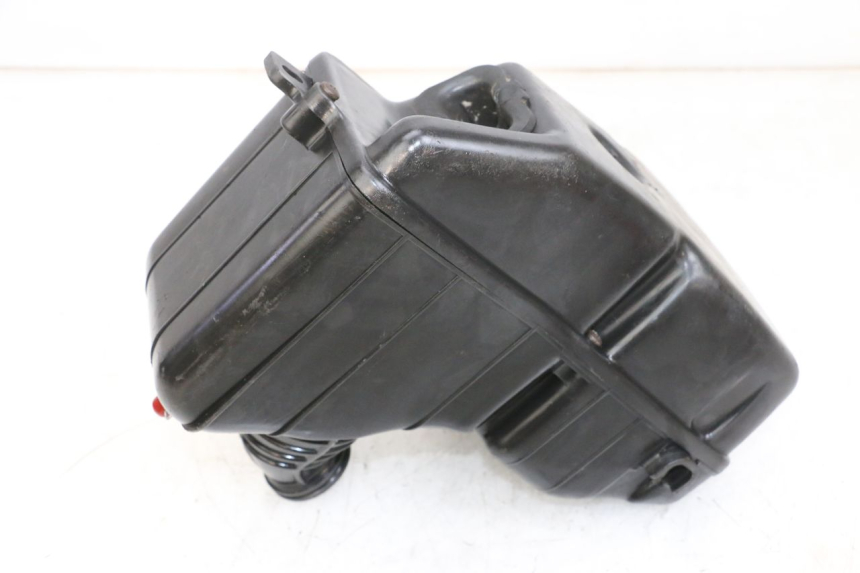 photo de CAJA FILTRO YAMAHA TZR 50 (2008 - 2016) - Primer plano técnico