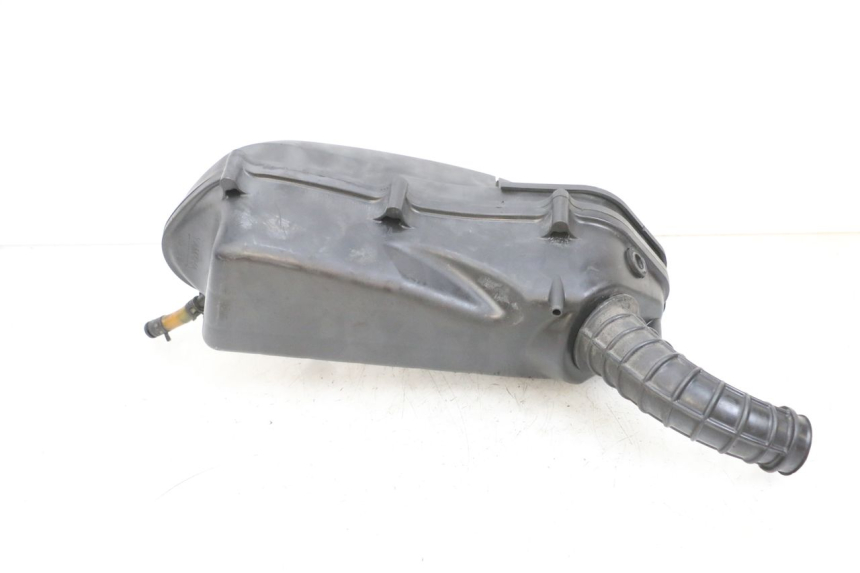 photo de CAJA DE AIRE YAMAHA XMAX X-MAX 125 (2006 - 2009) - Primer plano técnico