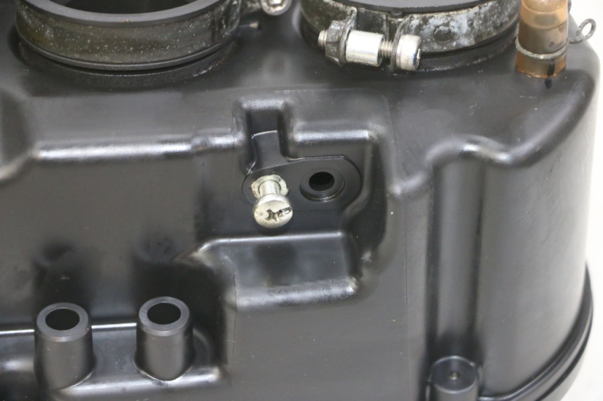photo de CAJA FILTRO YAMAHA XJ6 ABS 600 (2008 - 2016)