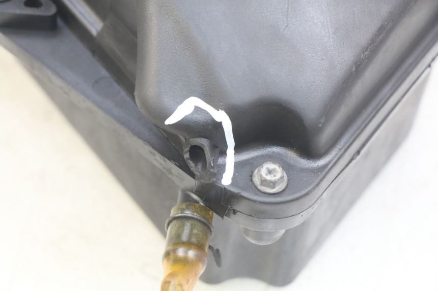 photo de CAJA DE AIRE YAMAHA HW XENTER 125 (2011 - 2017)