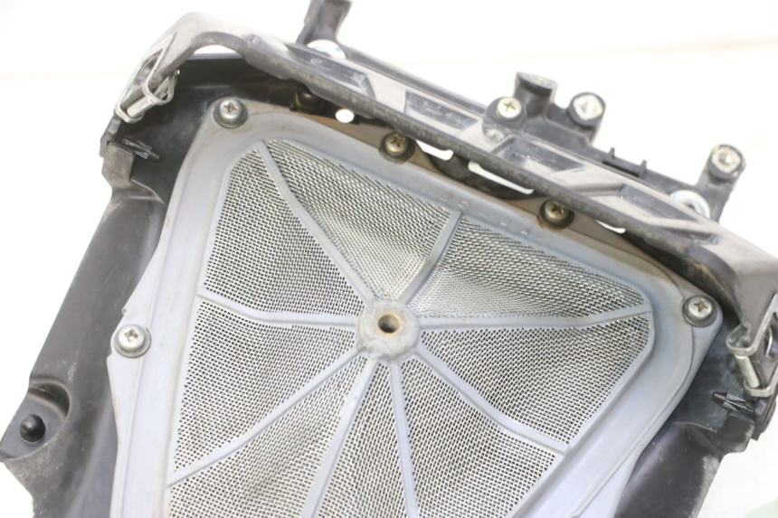 photo de CAJA FILTRO YAMAHA YZ-F YZF 250 (2014 - 2018)