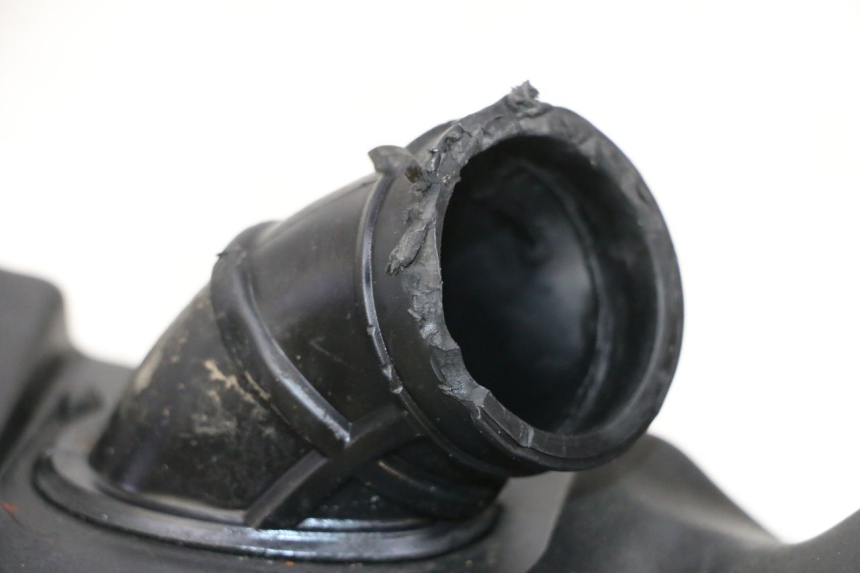 photo de CAJA DE AIRE PIAGGIO ZIP 2T 50 (2009 - 2019) - Primer plano técnico