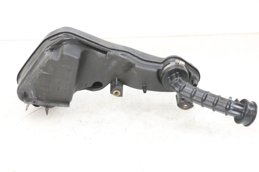 photo de CAJA DE AIRE PIAGGIO ZIP 4T 50 (2018 - 2020) - Primer plano técnico