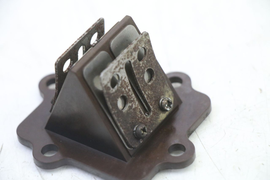 photo de CAJA DE VÁLVULAS MASH BIBOP 2T 50 (2013 - 2018)
