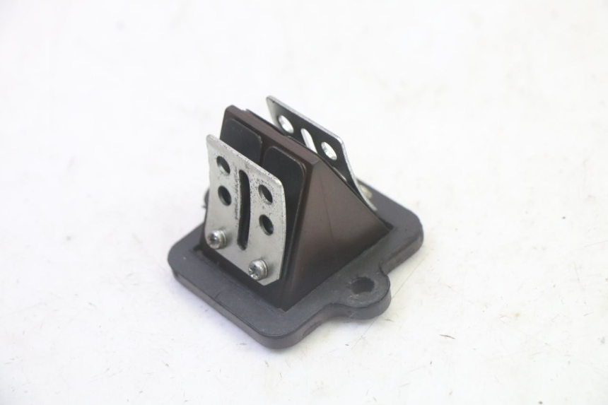 photo de CAJA DE LáMINAS PEUGEOT CITYSTAR 50 (2013 - 2017)