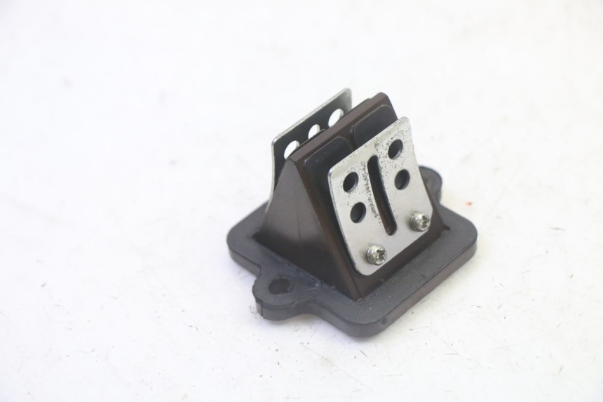 photo de CAJA DE LáMINAS PEUGEOT CITYSTAR 50 (2013 - 2017)