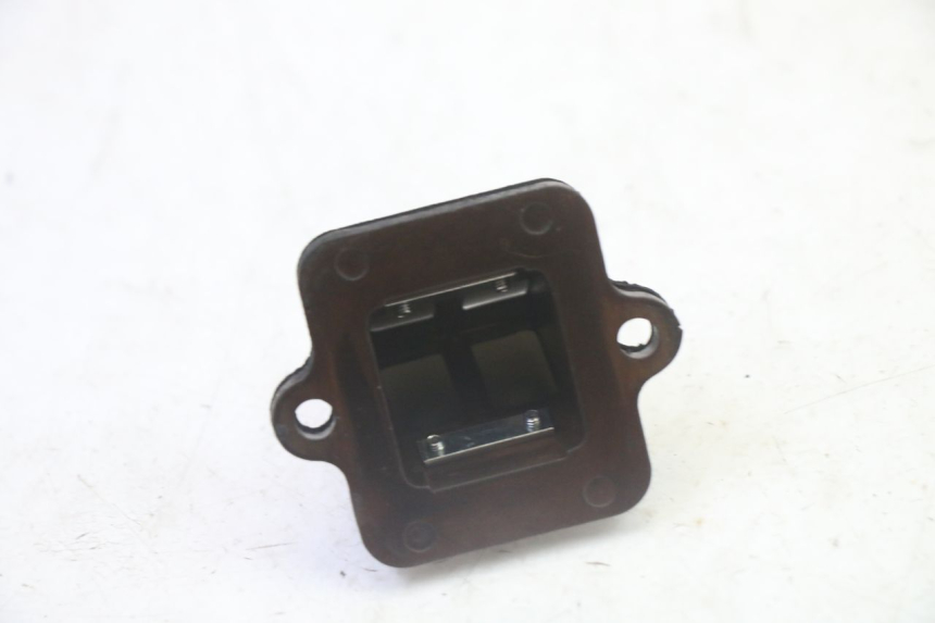 photo de CAJA DE LáMINAS PEUGEOT CITYSTAR 50 (2013 - 2017)