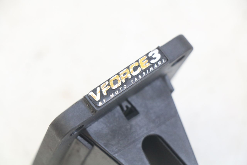 photo de CAJA DE LáMINAS KAWASAKI KX 85 (2001 - 2013) - Primer plano técnico