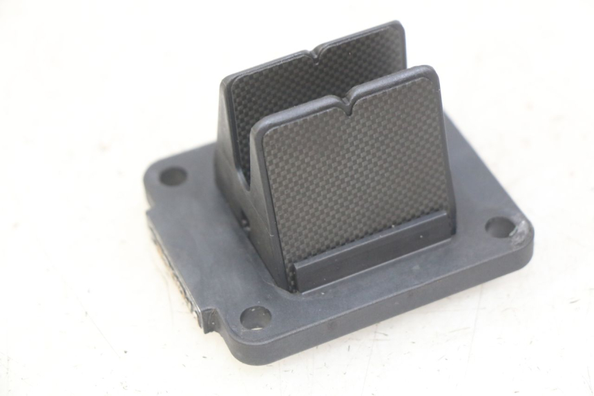 photo de CAJA DE LáMINAS KAWASAKI KX 85 (2001 - 2013) - Estado de la superficie y material