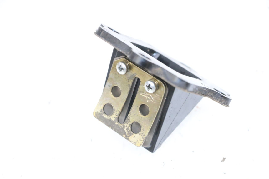 photo de ADMISION YAMAHA NEO'S NEOS 2T 50 (1998 - 2007) - Otra perspectiva