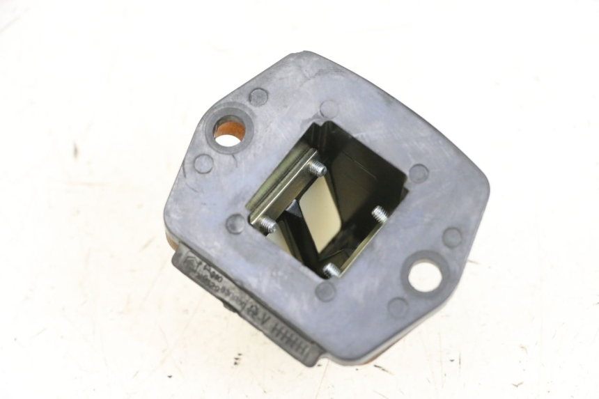 photo de ADMISION PIAGGIO NEW TYPHOON 50 (2018 - 2021) - Detalle de la pieza