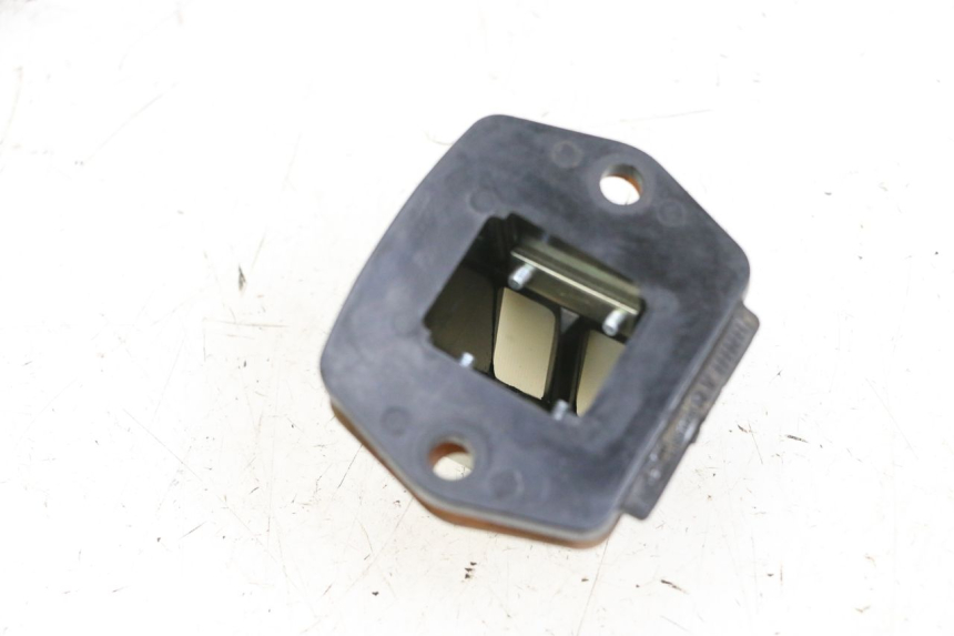 photo de ADMISION PIAGGIO NEW TYPHOON 50 (2018 - 2021) - Zoom estado de uso