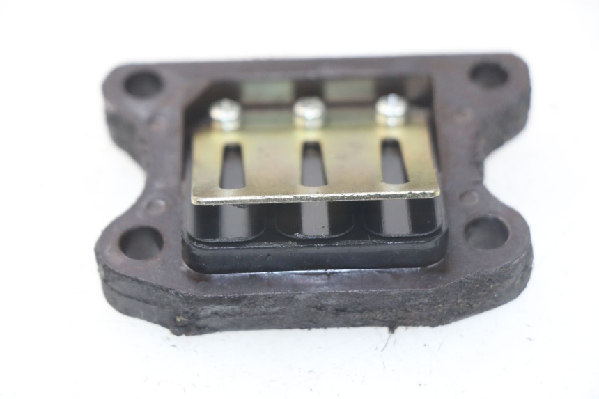 photo de ADMISION PEUGEOT VIVACITY 50 (2004 - 2009)