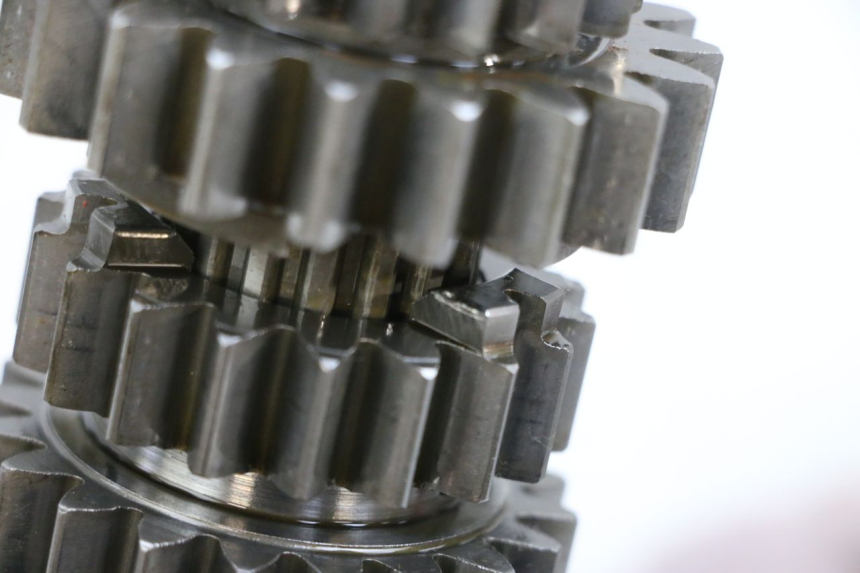 photo de CAJA CAMBIOS MV AGUSTA BRUTALE R WALLY 910 (2008 - 2008) - Otra perspectiva