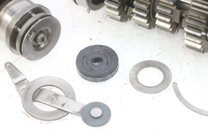 photo de CAJA DE CAMBIOS SUZUKI GS GSE 500 (2001 - 2003)
