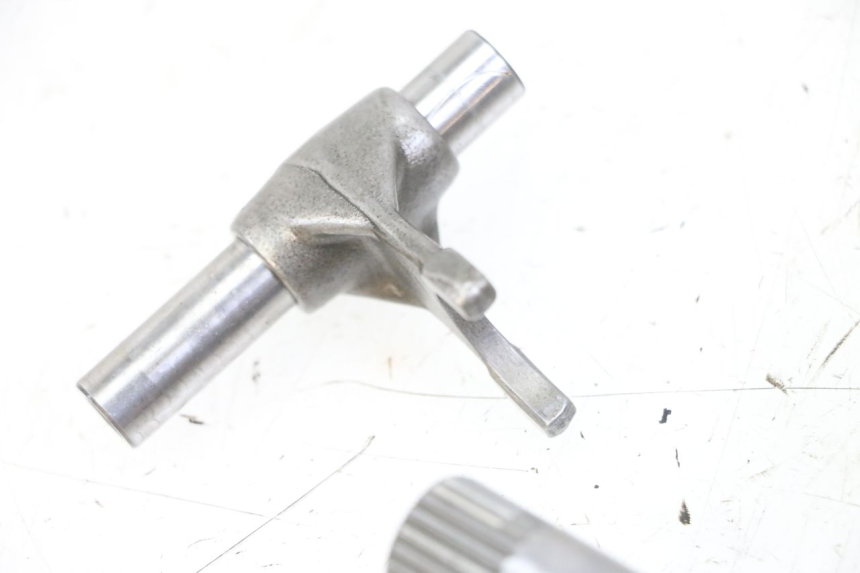 photo de CAJA CAMBIOS HONDA CR 85 (2003 - 2007)
