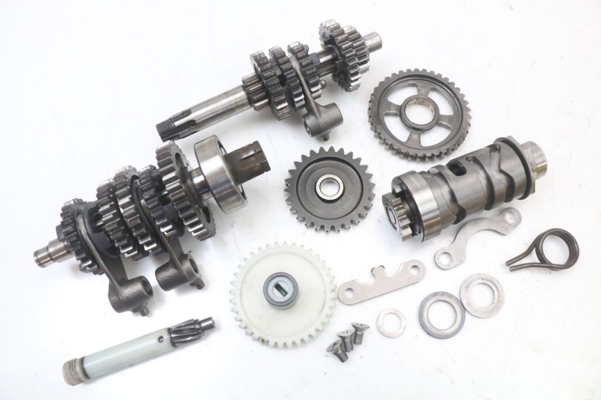 photo de CAJA CAMBIOS SUZUKI TS X 80 (1984 - 1988)