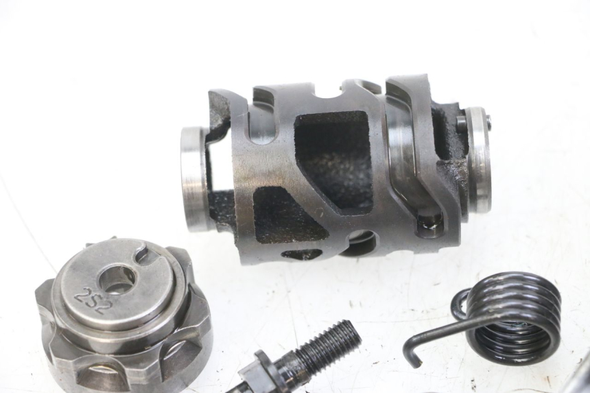 photo de CAJA CAMBIOS YAMAHA YZ-F YZF 250 (2007 - 2013)