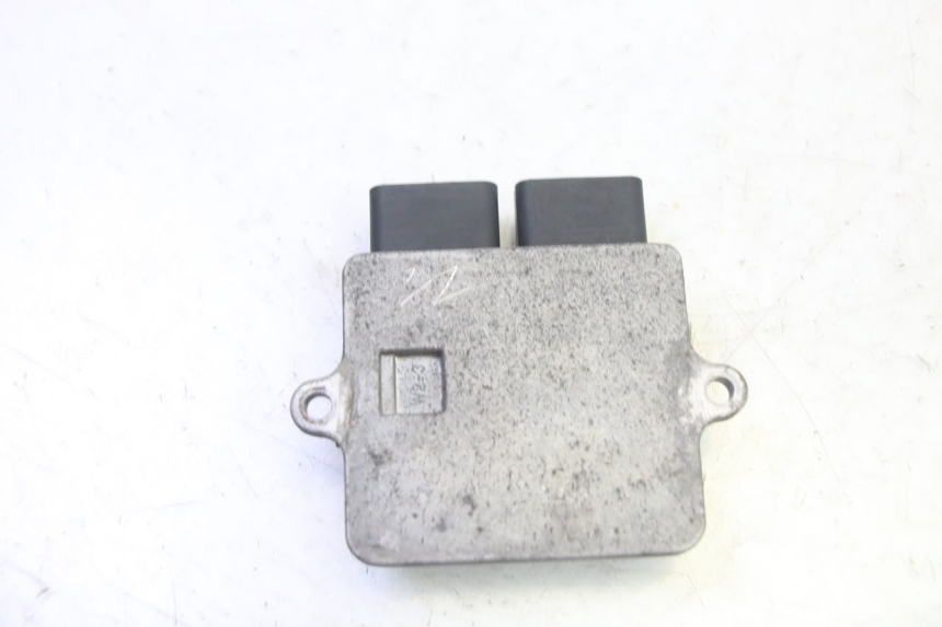 photo de CAJA CDI QUADRO 4 4D 350 (2015 - 2018)