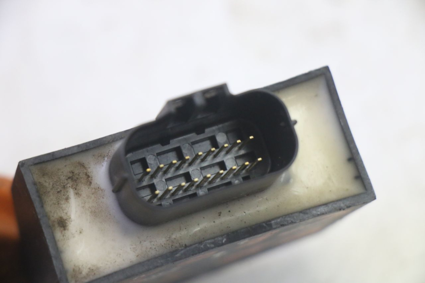 photo de CAJA CDI SYM CROX 4T 50 (2016 - 2023) - Primer plano técnico