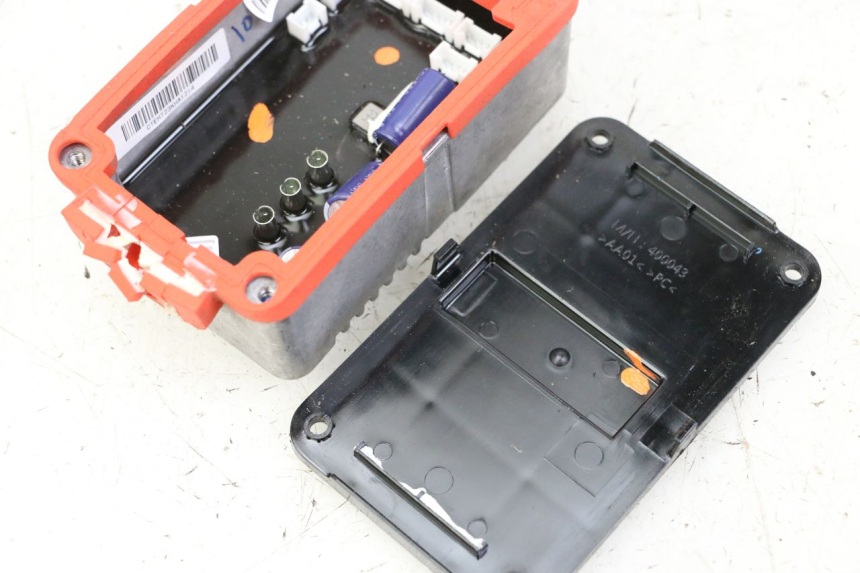 photo de CAJA CDI SEGWAY NINEBOT E2 1